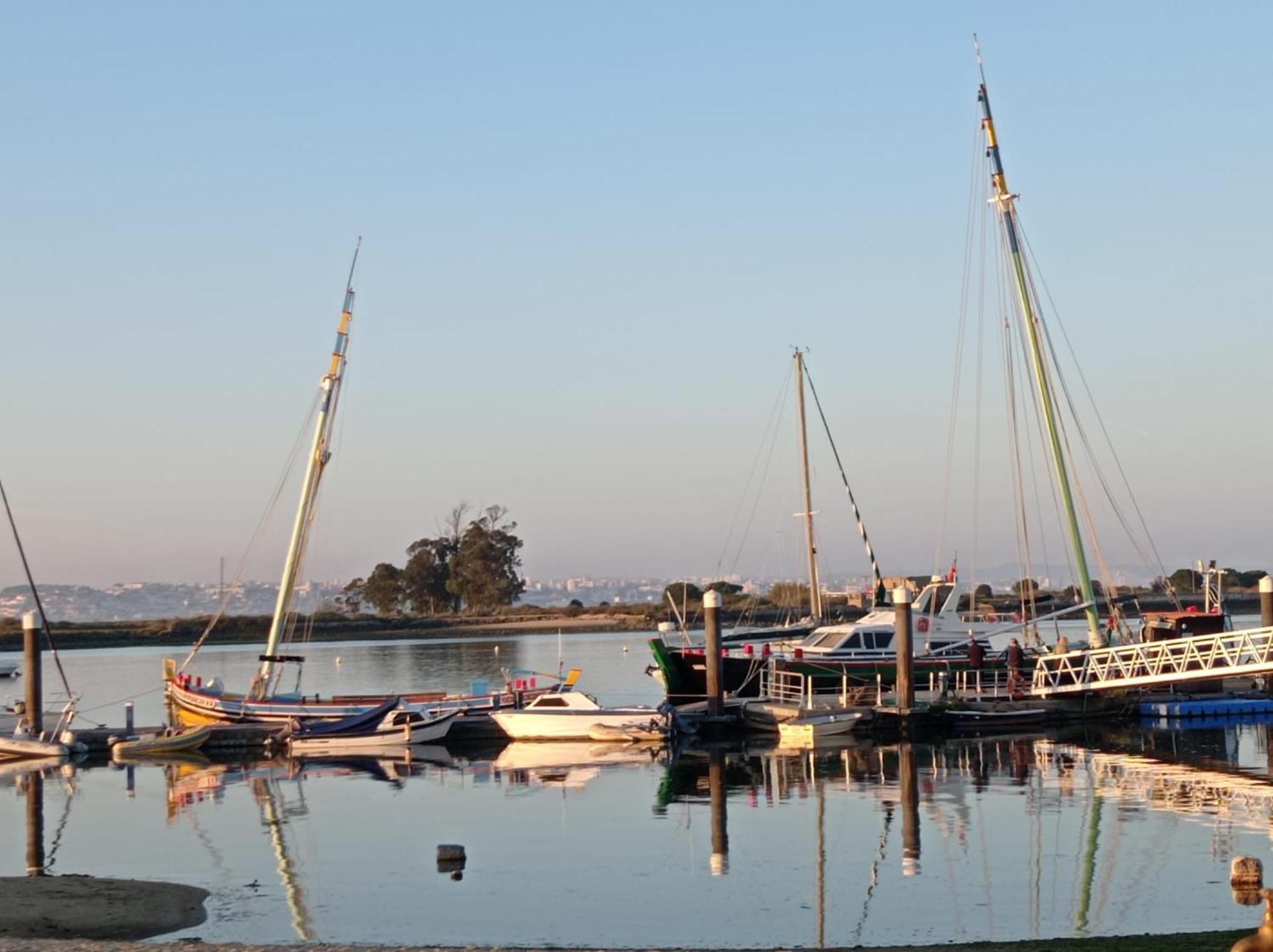 Seixal Yachting Bay Original Apartment Екстериор снимка